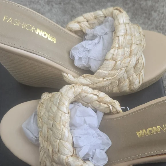 Fashion Nova Women's Cream Wedge Sandals - Picture 2 of 8